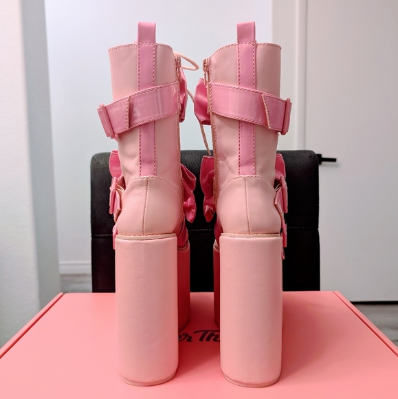 SOLD NIB Sugar Thrillz Big Bow Traitor Boots - Picture 3 of 11